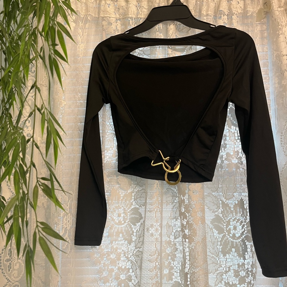 Women’s black sleek backless top